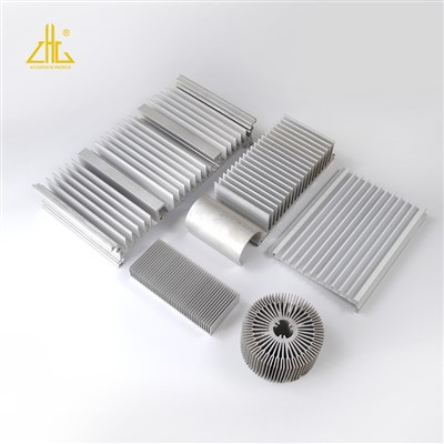 Contenitore per dissipatore di calore in alluminio estruso